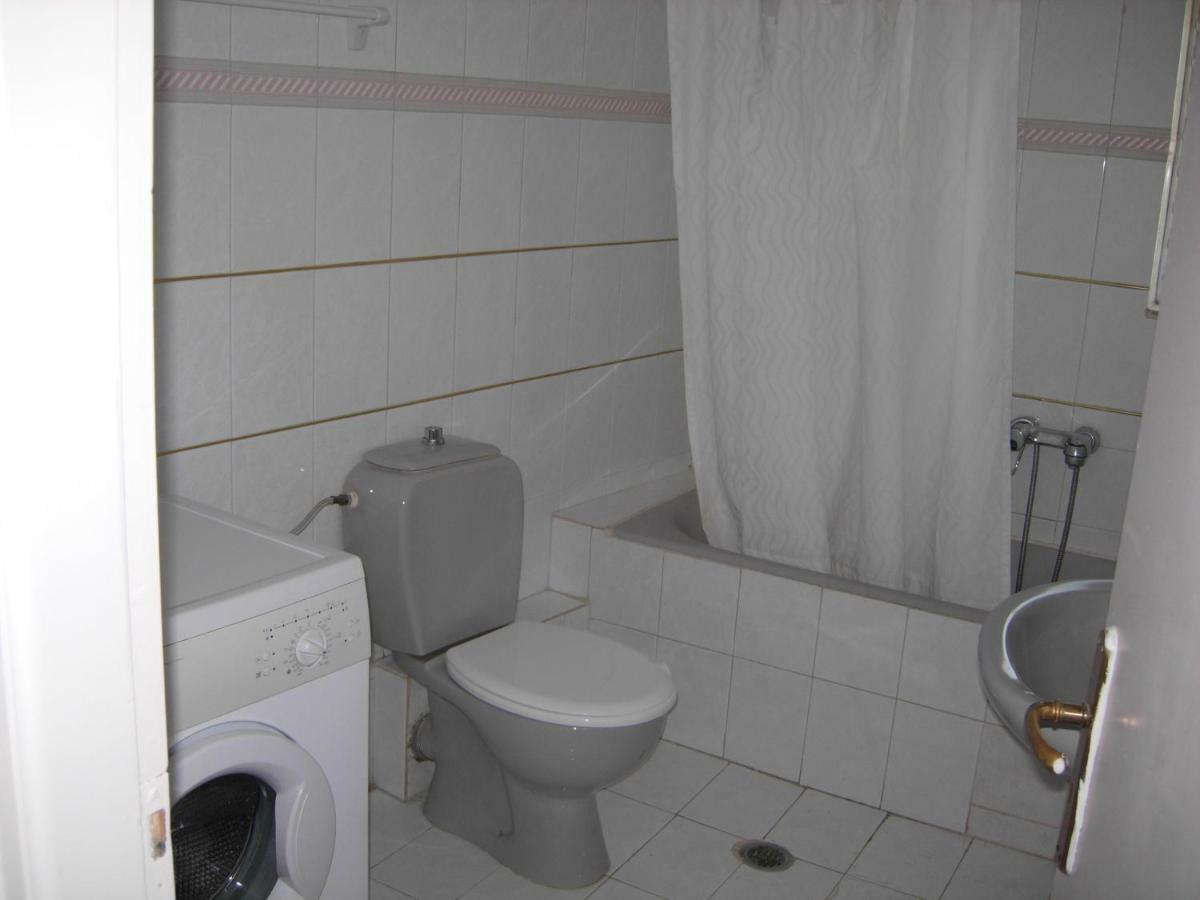 B1 Apt Mytilini Extérieur photo